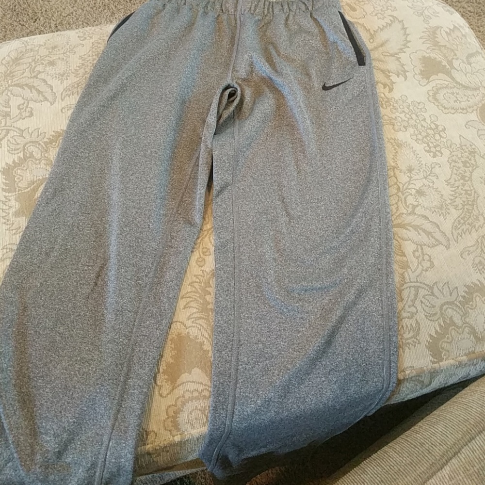 Boys Nike sweatpants